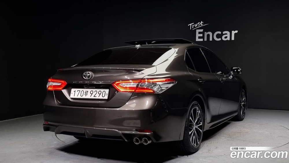 Toyota Camry (XV70) 2.5 Sports 에디션(모노톤) (12.2020)