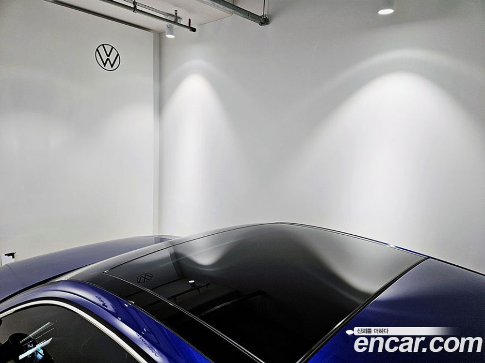 Volkswagen Arteon 2.0 TDI R-LINE 4 Motion (08.2022)