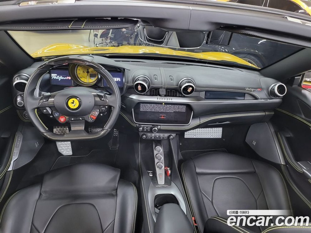Ferrari Portofino M 3.9 V8 (10.2021)