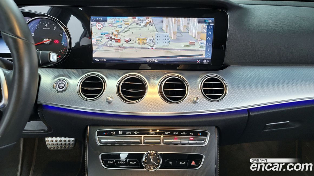 Mercedes-Benz E-Class W213 E250 Avangarde (12.2019)