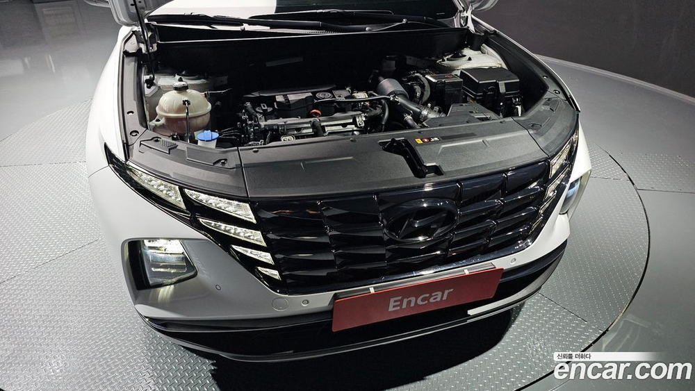 Hyundai Tucson (NX4) Бензин 1.6 Turbo 2WD (04.2022)