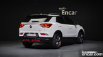 KG Mobility (Ssangyong) Beautiful Korando Бензин 1.5 2WD R-플러스 (01.2022)