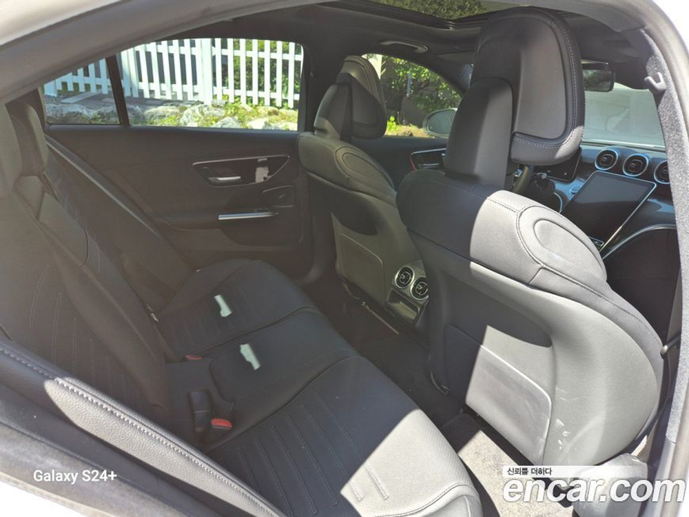 Mercedes-Benz C-Class W206 C300 4MATIC AMG Line (12.2023)