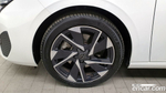 Peugeot 308 3 Generation 1.5 BlueHDi 알뤼르 (08.2022)