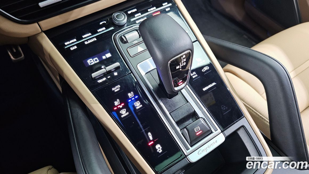Porsche Cayenne (PO536) 3.0 E-Hybrid (03.2022)