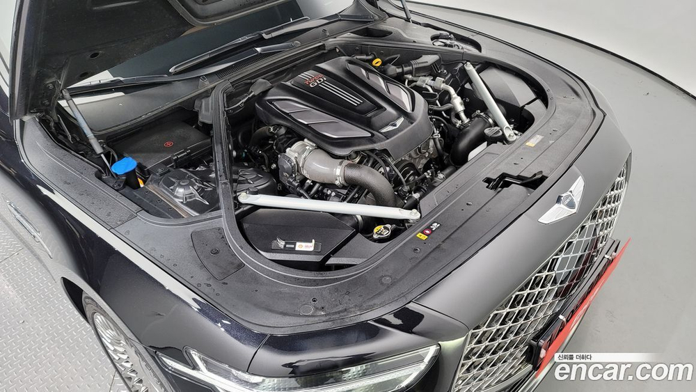 Genesis G90 3.3 T AWD (11.2020)