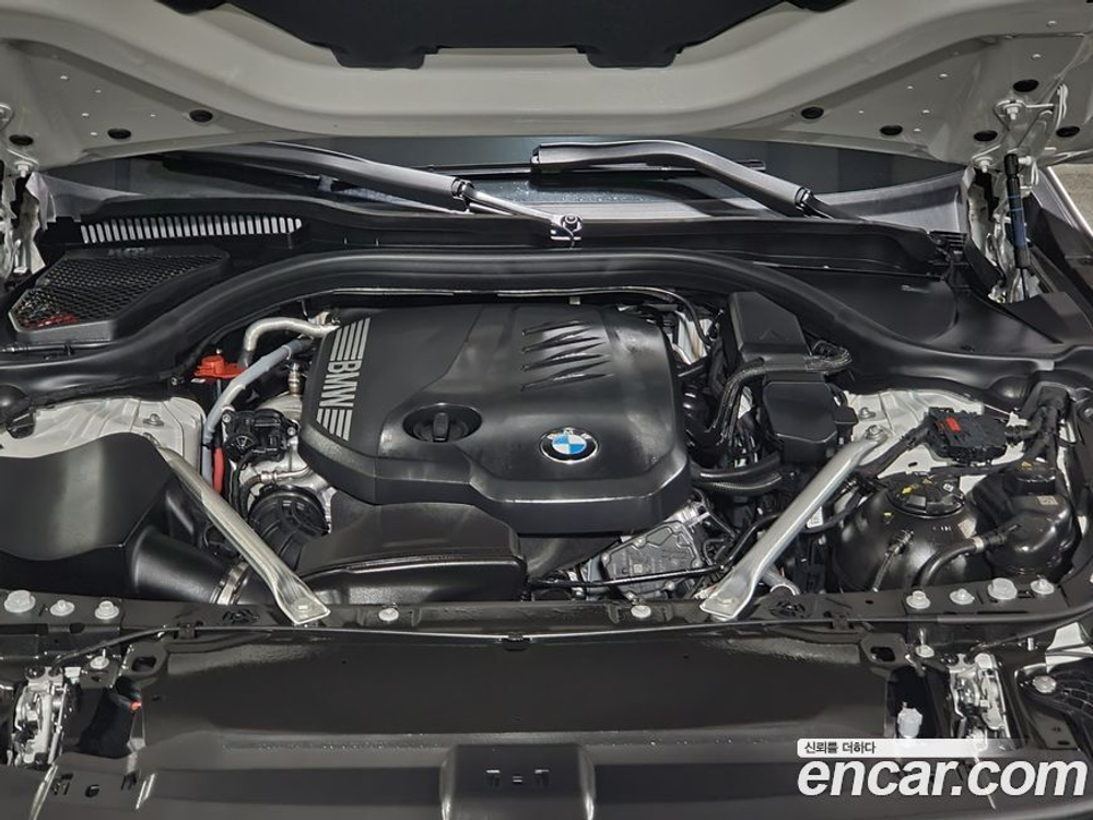 BMW 5 Series (G60) 523d xDrive M Sports (11.2023)