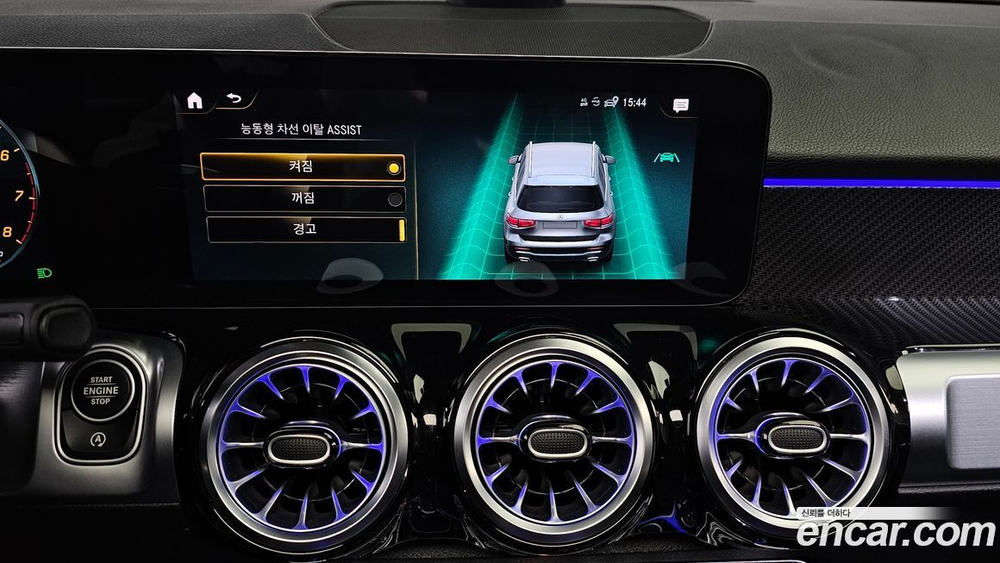 Mercedes-Benz GLB-Class X247 GLB250 4MATIC (07.2022)