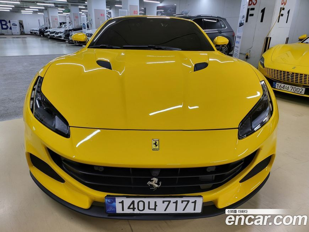 Ferrari Portofino M 3.9 V8 (10.2021)