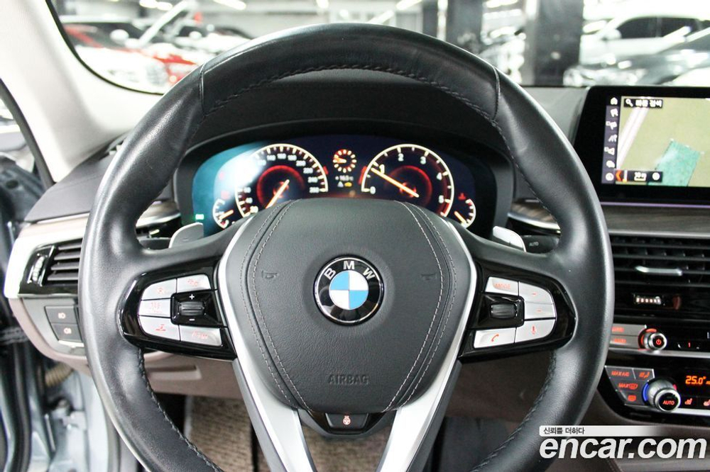 BMW 5 Series (G30) 520d Luxury Plus (09.2019)