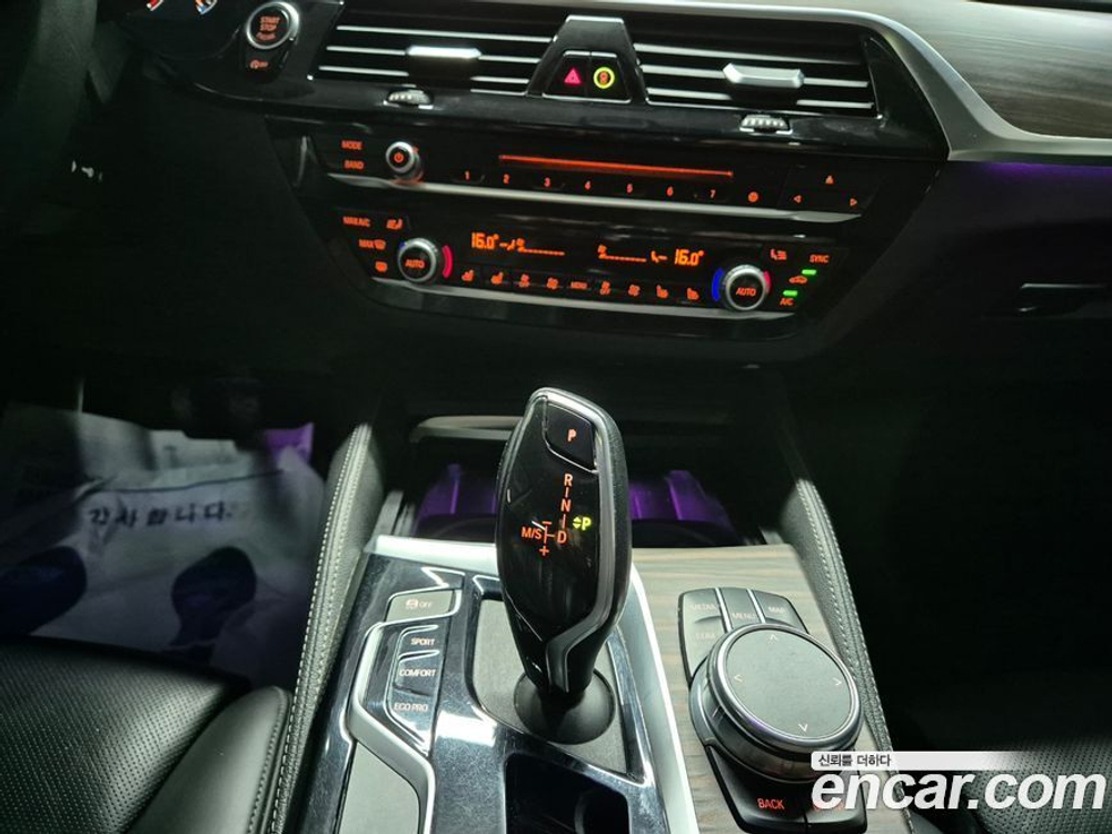 BMW 5 Series (G30) 520d Luxury Plus (08.2019)