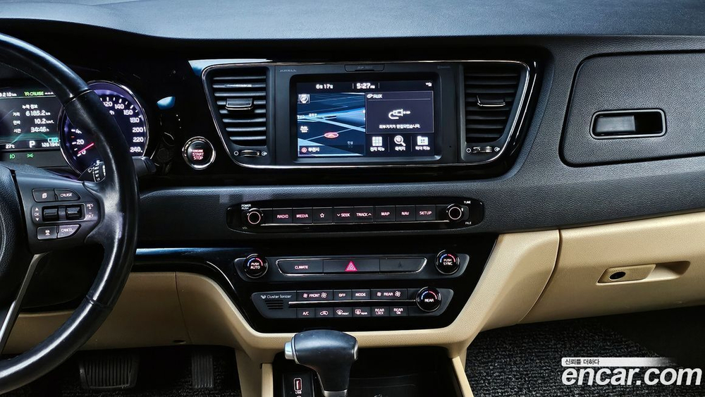 Kia The New Carnival (Sedona) 7-и местный High Limousine (03.2020)