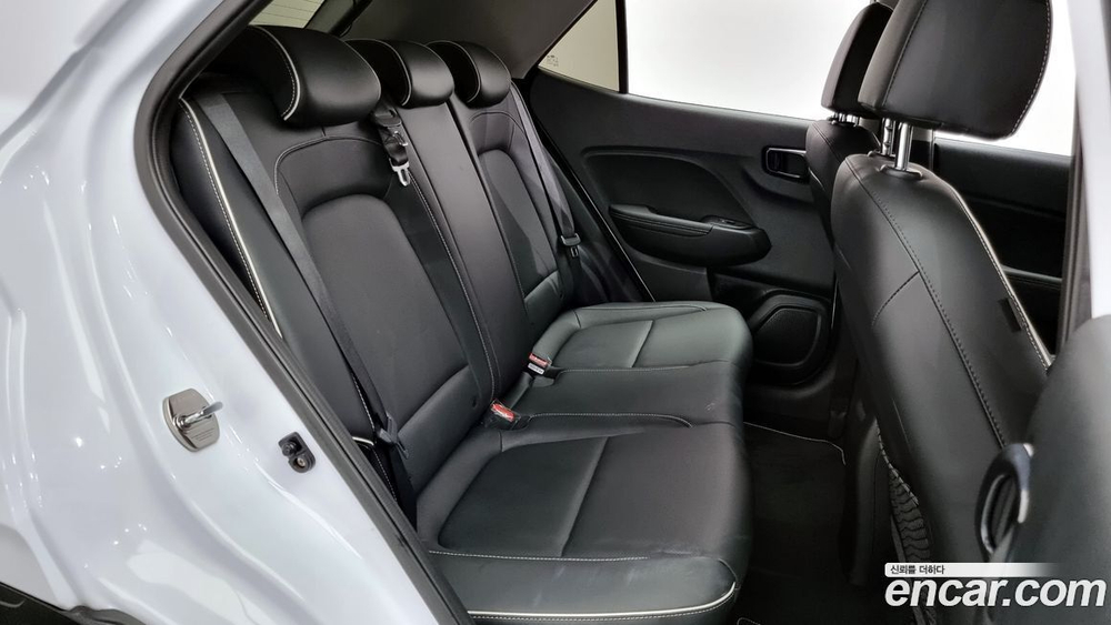 Hyundai Venue 1.6 Fluxe (11.2020)