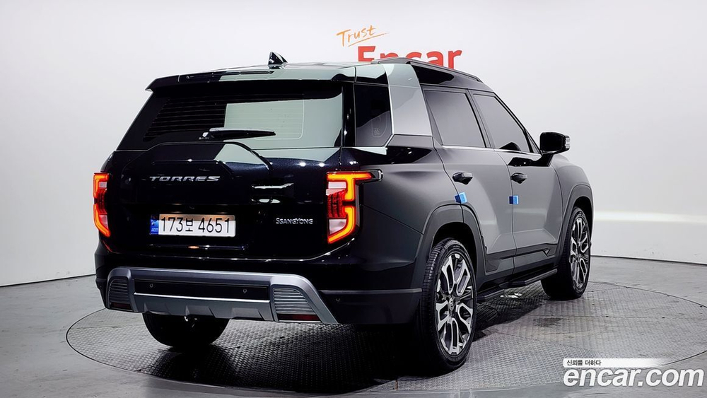 KG Mobility (Ssangyong) Torres Бензин 1.5 2WD (01.2023)