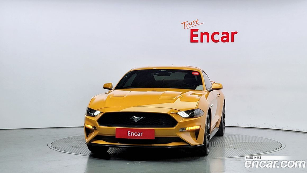 Ford Mustang Coupe (07.2022)