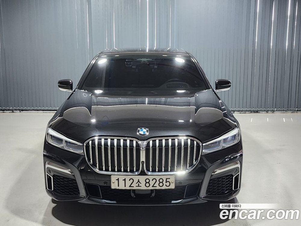 BMW 7 Series (G11) 740i M Sports (05.2020)