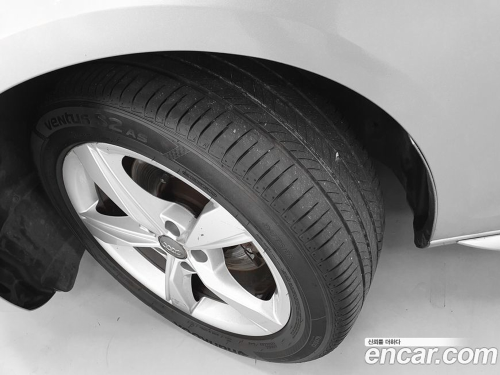 Audi A4 (B9) 40 TFSI (03.2021)