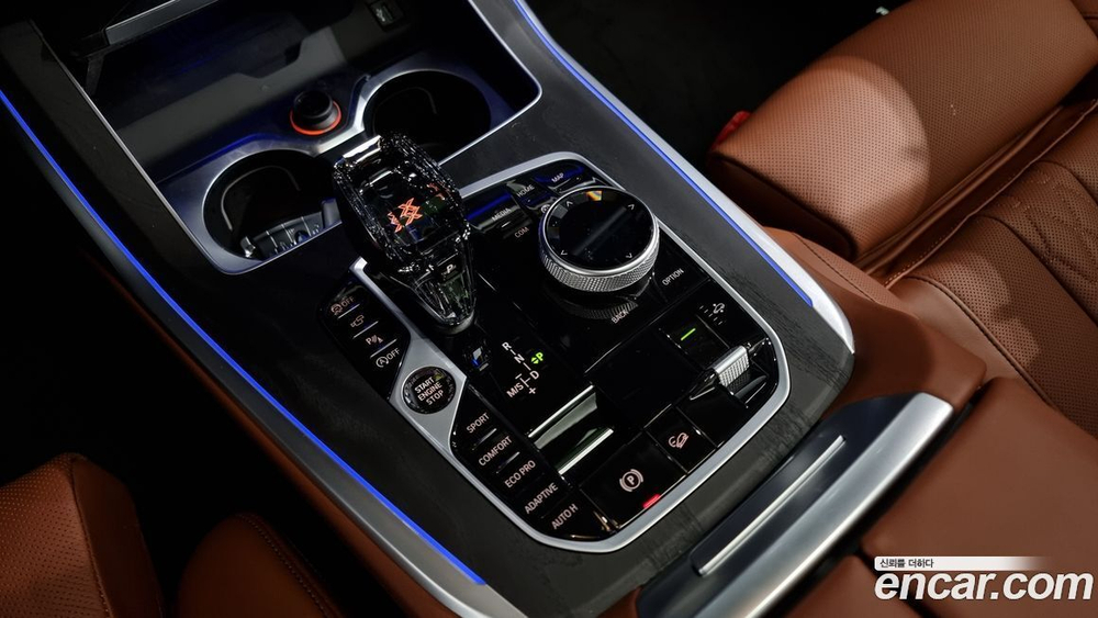 BMW X7 (G07) xDrive 40i Design Pure Excellence 7-и местный (01.2022)