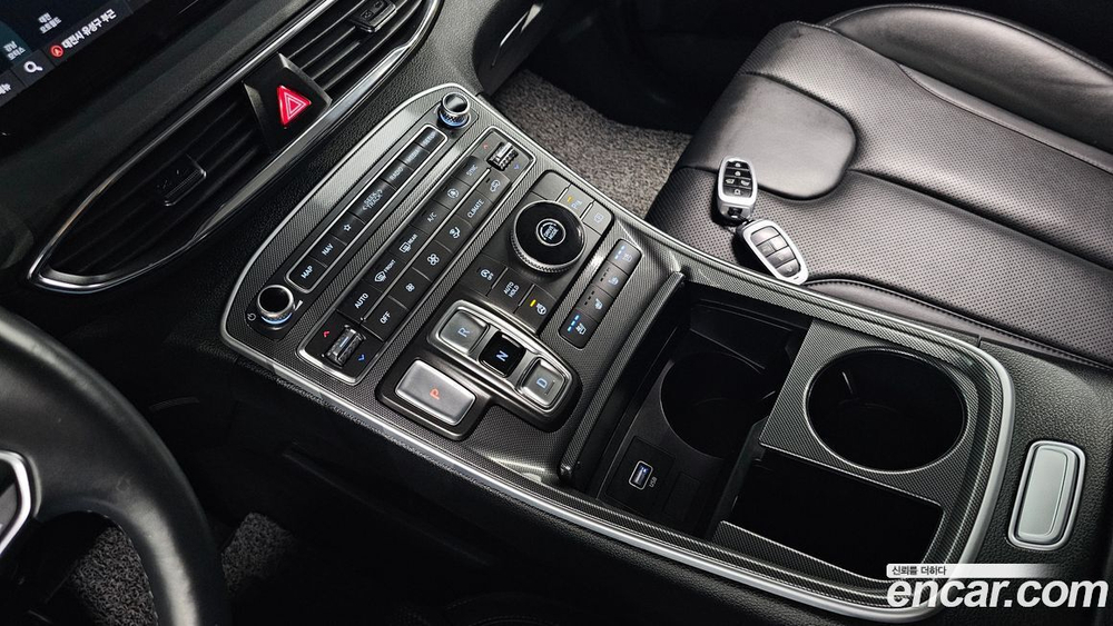 Hyundai The New Santa Fe Дизель 2.2 2WD (10.2020)