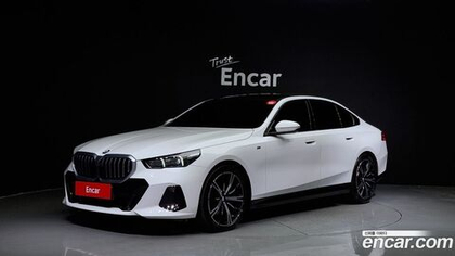 BMW 5 Series (G60) 530i xDrive M Sports (12.2023)
