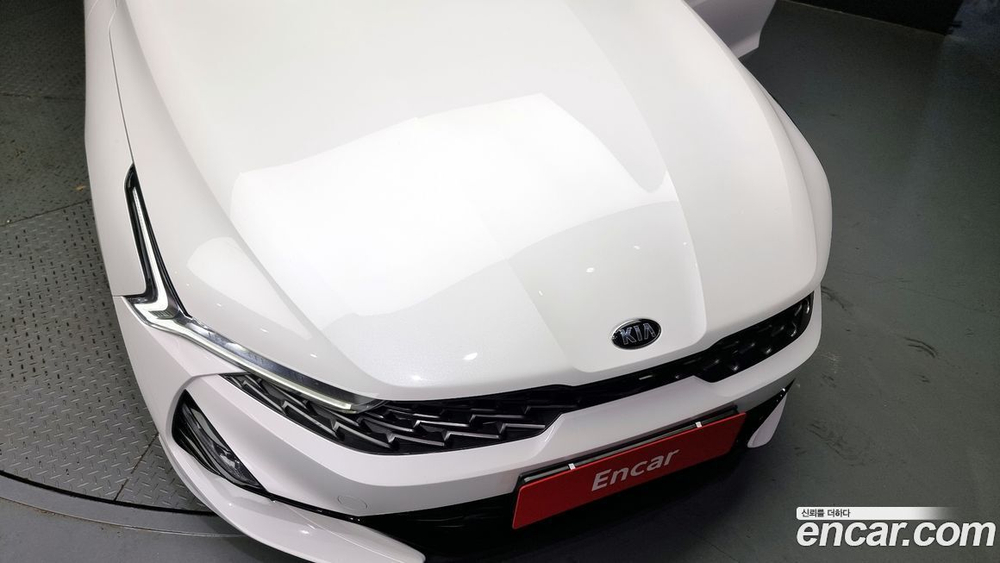 Kia K5 (Optima) 3 Generation 2.0 (06.2020)