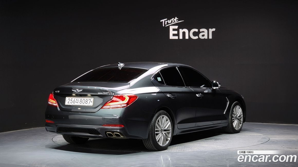 Genesis G70 2.0T AWD (08.2020)