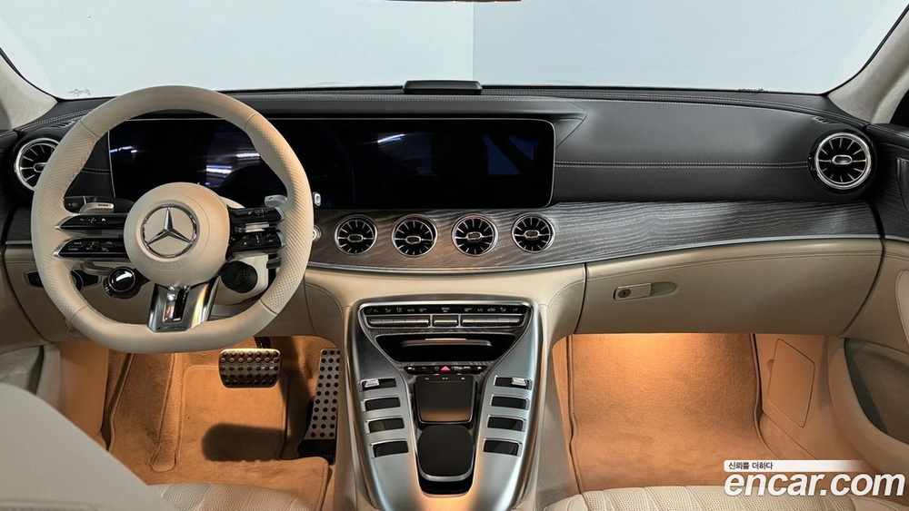 Mercedes-Benz AMG GT 4 даери 43 4MATIC+ Dynamic (06.2023)