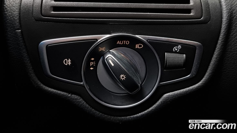 Mercedes-Benz GLC-Class X253 GLC300 4MATIC (08.2019)