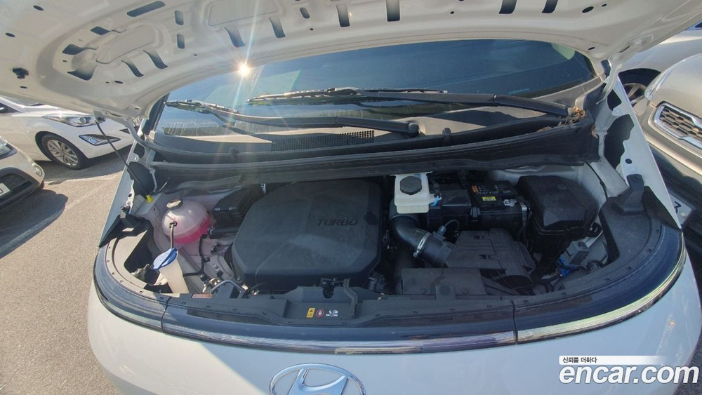 Hyundai Staria Cargo 5인승 (09.2023)