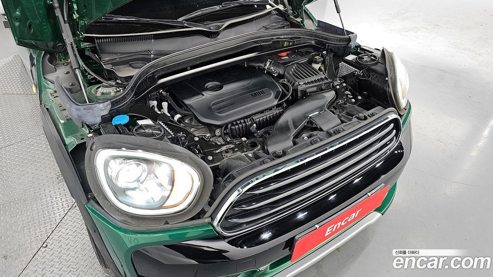 Mini Cooper Countryman HIGH (06.2020)