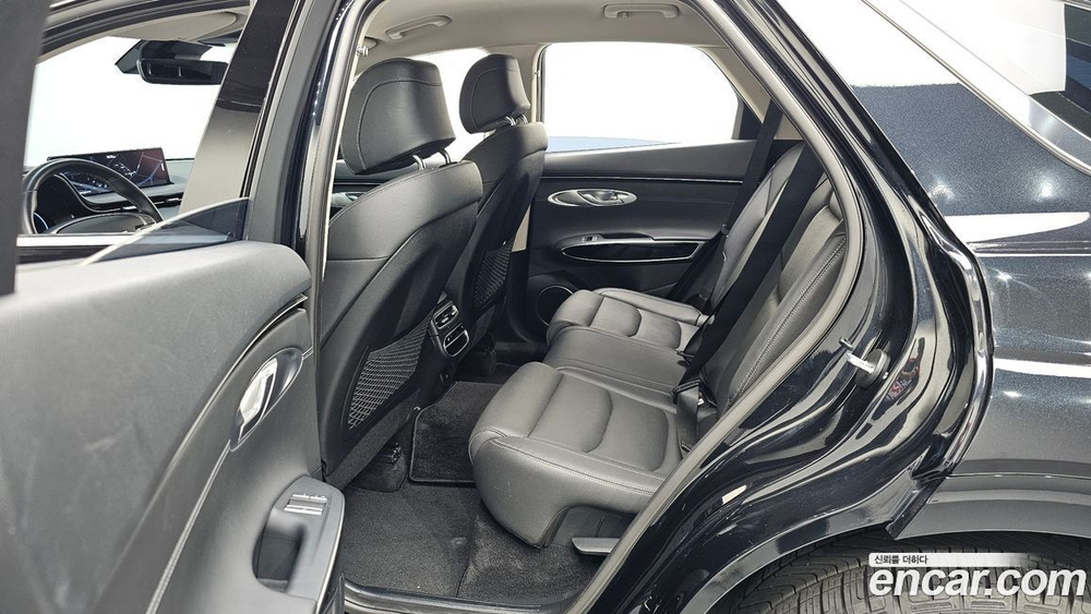 Genesis GV70 2.2 Дизель 2WD (01.2021)