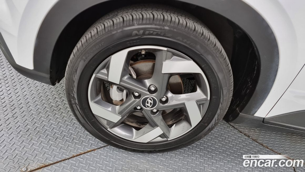 Hyundai Venue 1.6 Fluxe (12.2020)