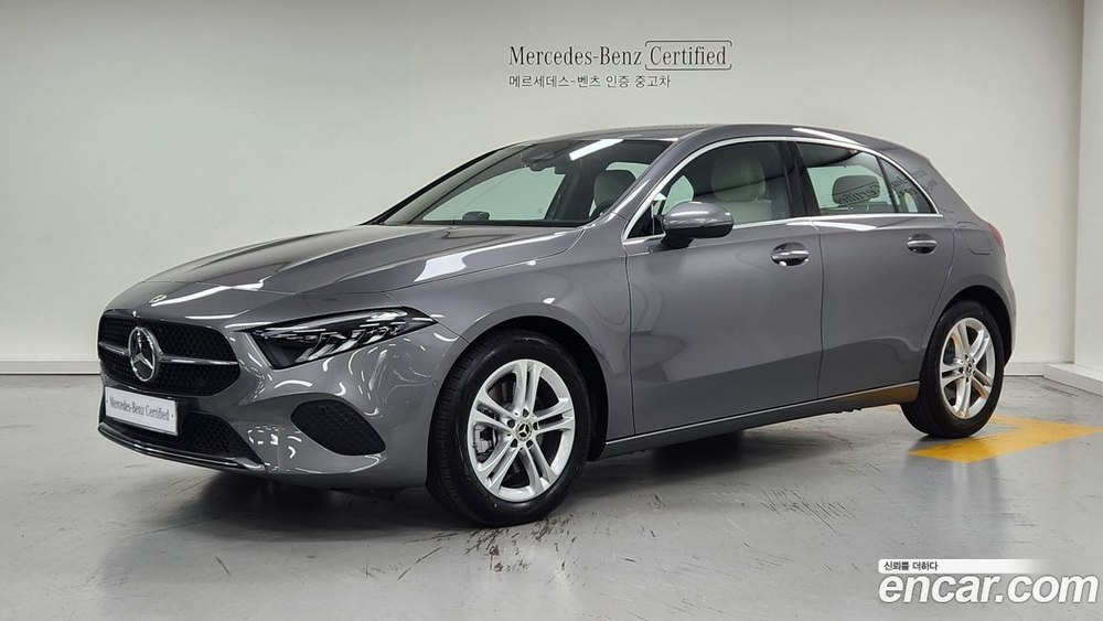 Mercedes-Benz A-Class W177 A220 Hatchback (02.2024)