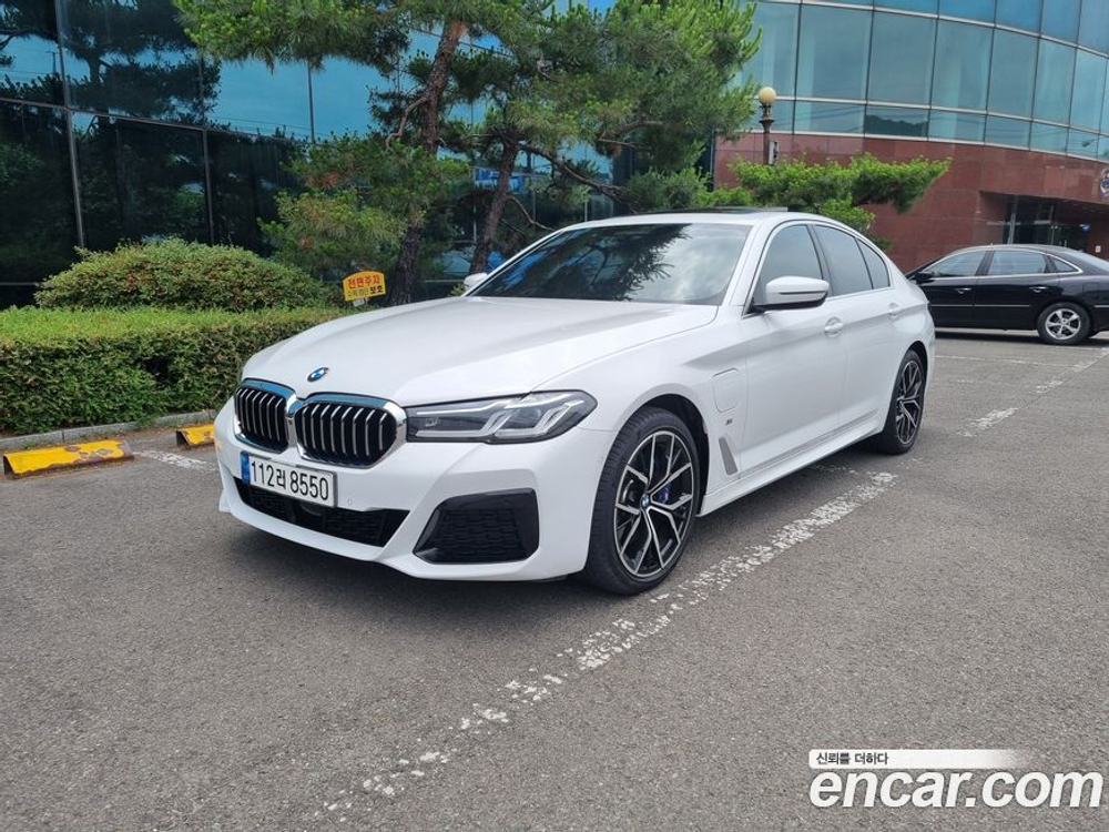 BMW 5 Series (G30) 530e M Sports (06.2021)