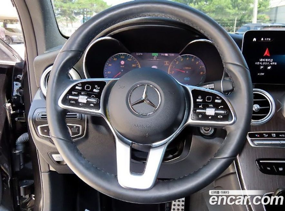 Mercedes-Benz GLC-Class X253 GLC300e 4MATIC Coupe (09.2021)