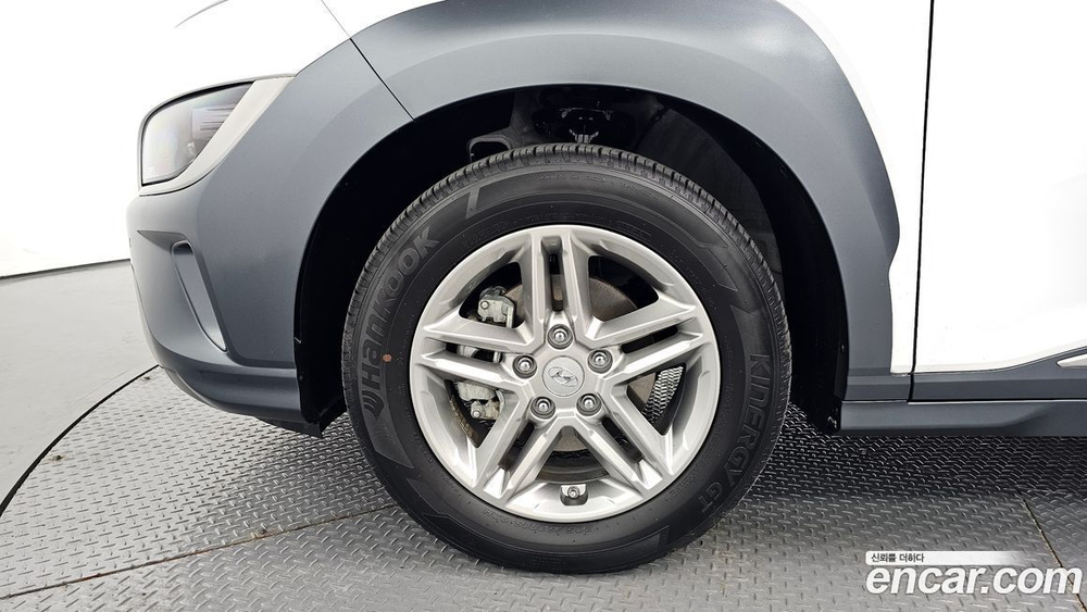 Hyundai The New KONA Бензин 2.0 2WD (11.2022)