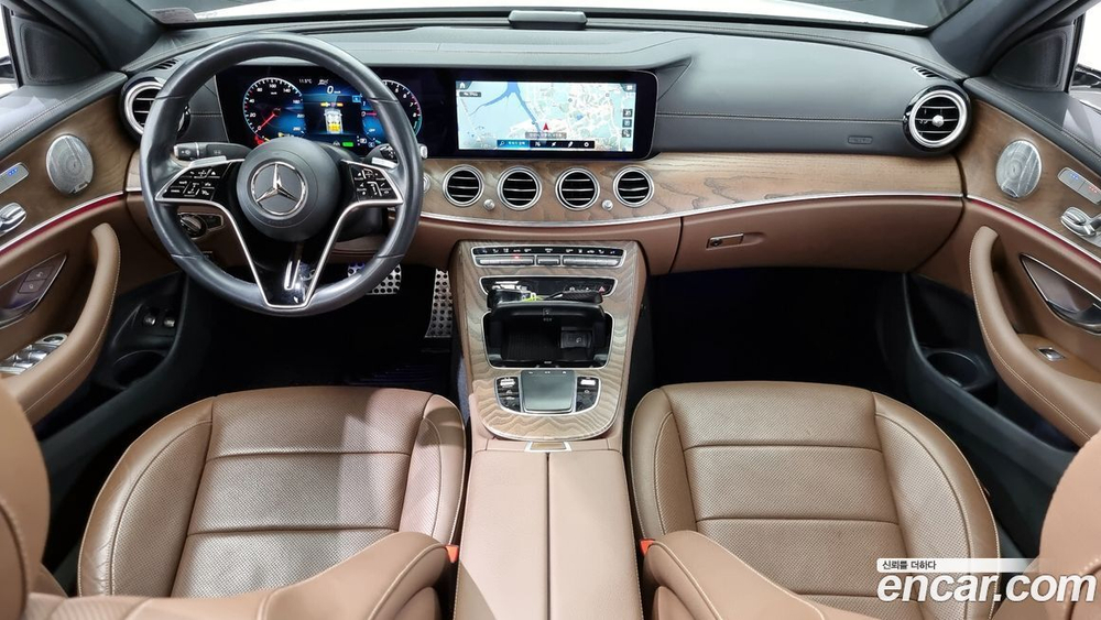 Mercedes-Benz E-Class W213 E300e 4MATIC Exclusive (02.2021)