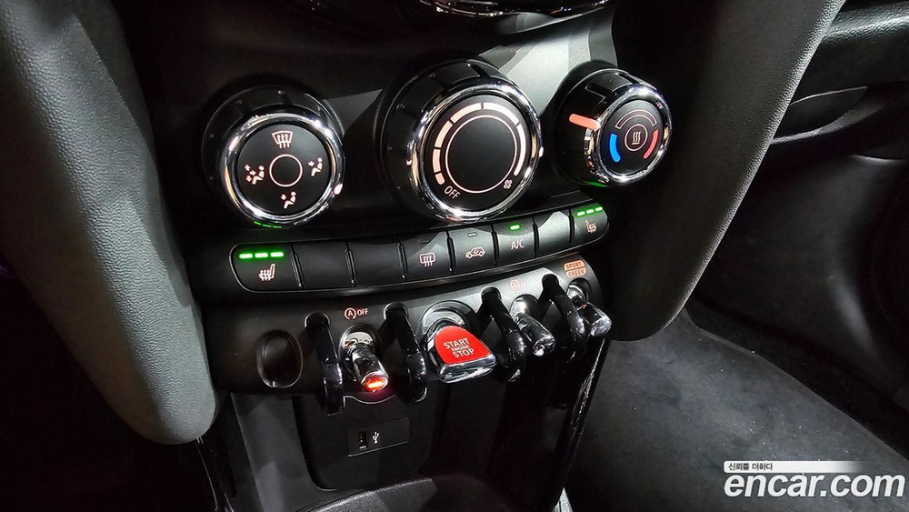 Mini Cooper 5 дверей Classic (06.2022)