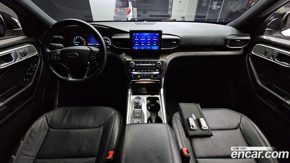 Ford Explorer 6 Generation 2.3 Limited 4WD (12.2019)