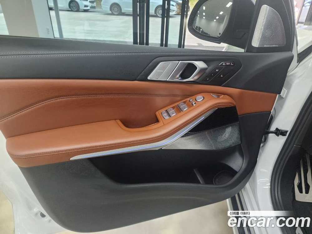 BMW X7 (G07) xDrive 40d M Sports 6-и местный (12.2021)