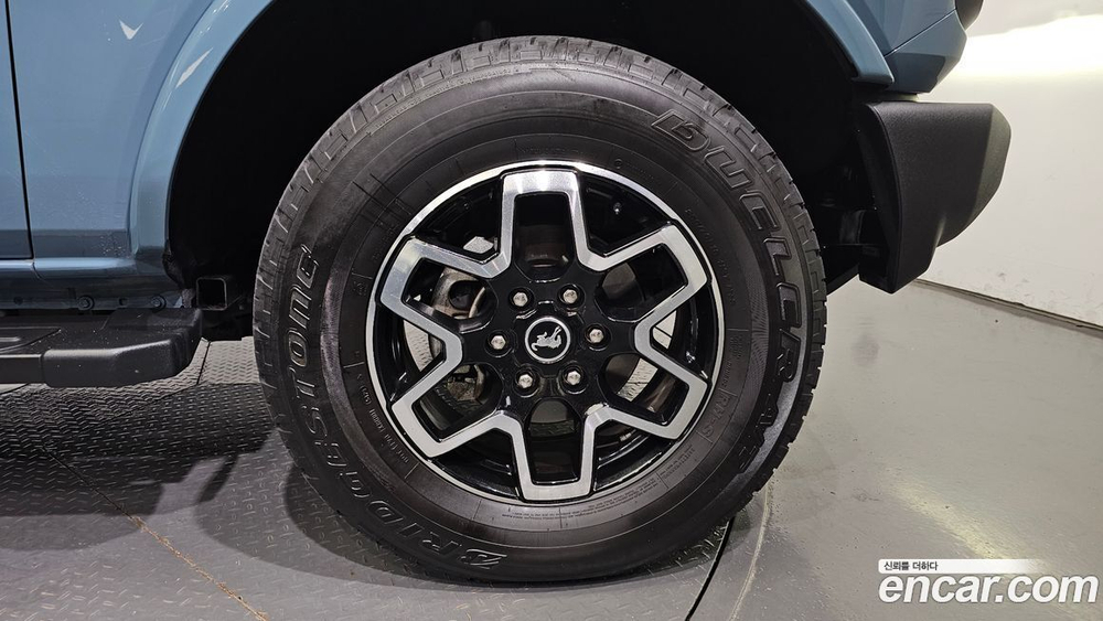 Ford Bronco 6 Generation 2.7 Outer Banks (05.2022)