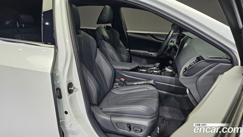 Lexus NX450h+ 2 Generation F-Sport (12.2023)