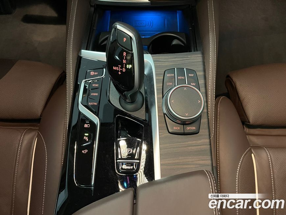 BMW 5 Series (G30) 530e Luxury (05.2021)