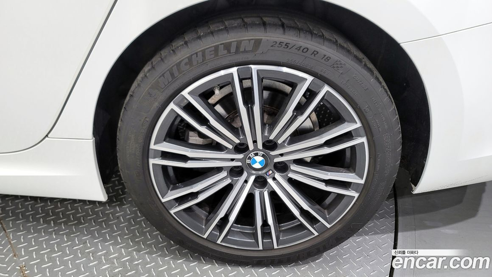 BMW 3 Series (G20) 320d xDrive M Sports (08.2019)