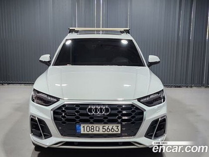 Audi Q5 (FY) 40 TDI Quattro Premium (08.2021)