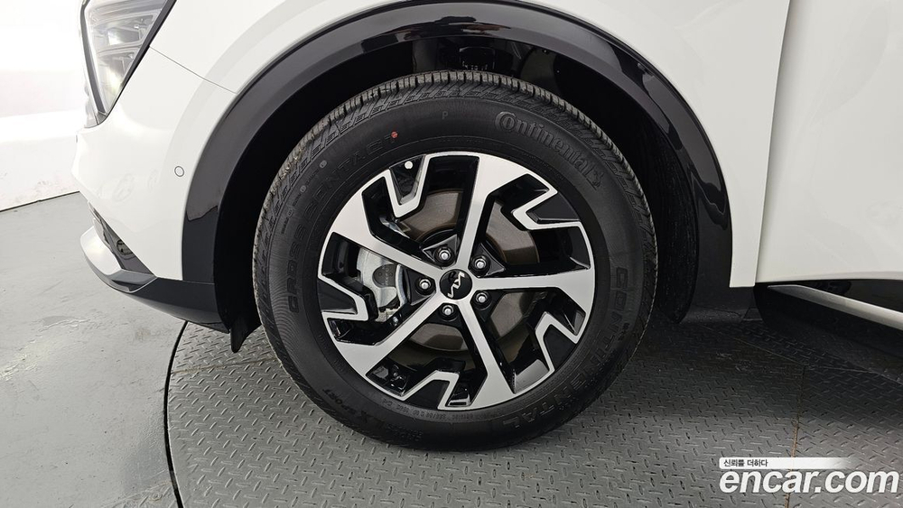 Kia Sportage 5 Generation Hybrid Signatures 2WD (12.2023)