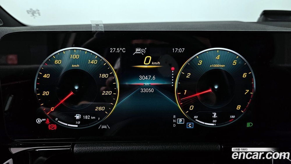 Mercedes-Benz GLA-Class H247 GLA220 (06.2021)