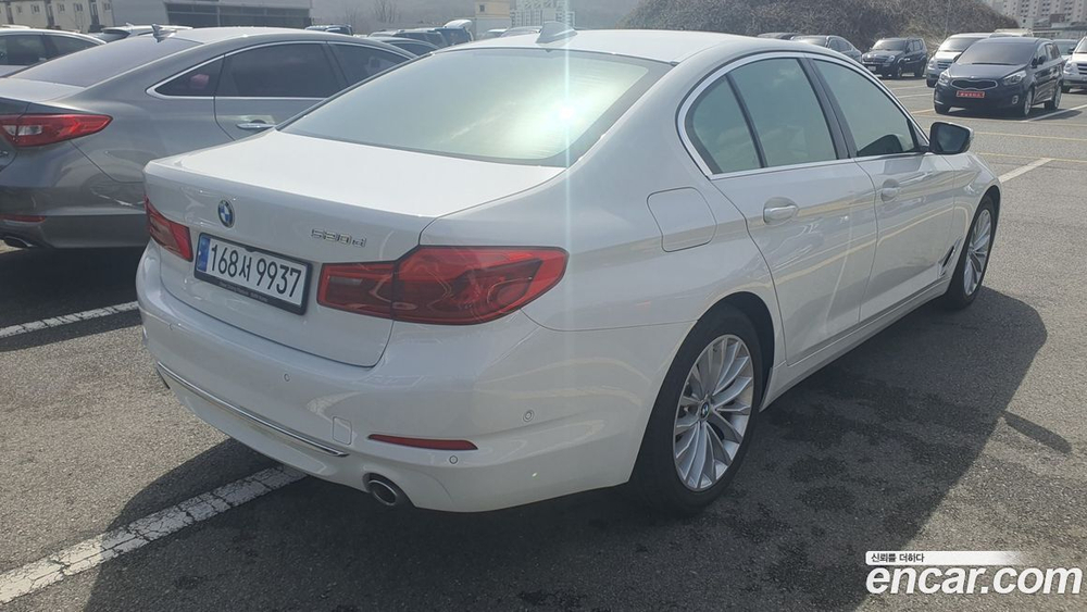 BMW 5 Series (G30) 520d Luxury Plus (08.2020)
