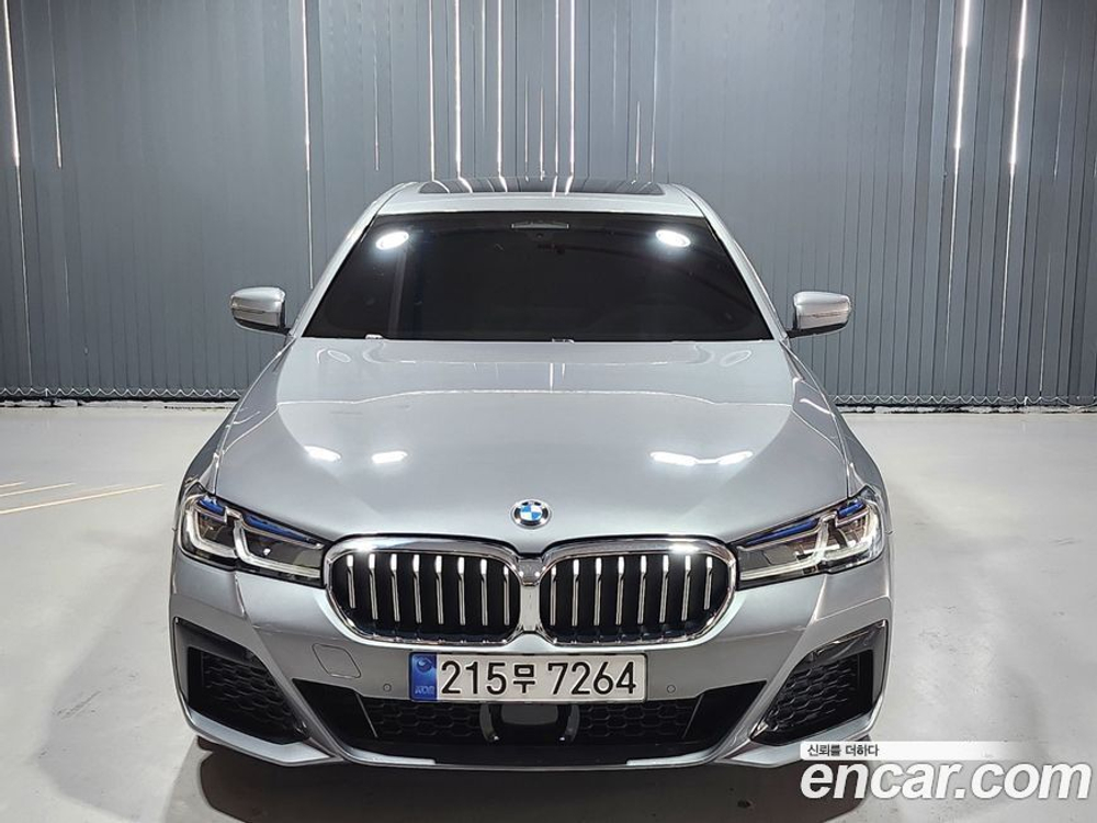 BMW 5 Series (G30) 530i M Sports (01.2023)