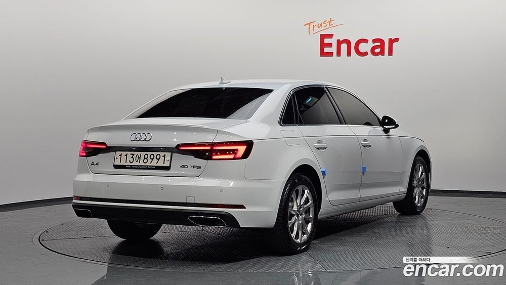 Audi A4 (B9) 40 TFSI (12.2019)